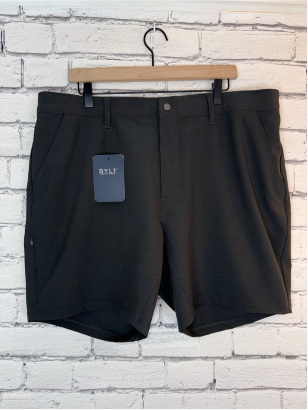 Men's Bylt Basics Shorts size 40 Kinetic Shorts Black Flat Front 7’ Inseam NEW - Picture 5 of 14